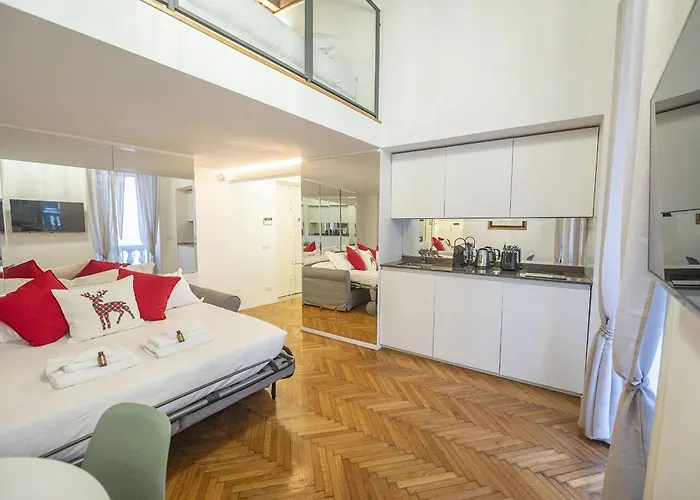 Lovely Nest With Balcony By The Spanish Steps *